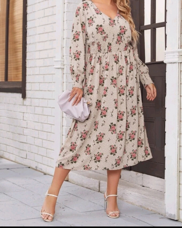Plus all over Floral Print shirred waist dress