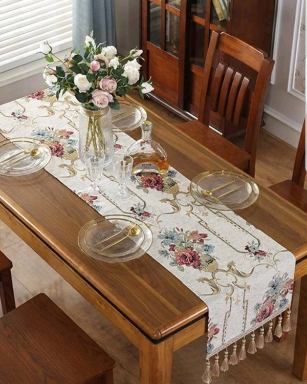 Floral pattern table runner