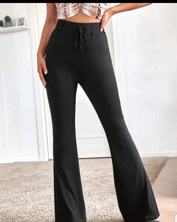 Solid knot flare leg pants