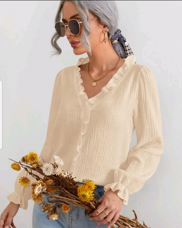 Solid Ruffle Trim blouse