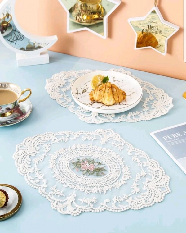 Flower Embroidery Lace Placemats