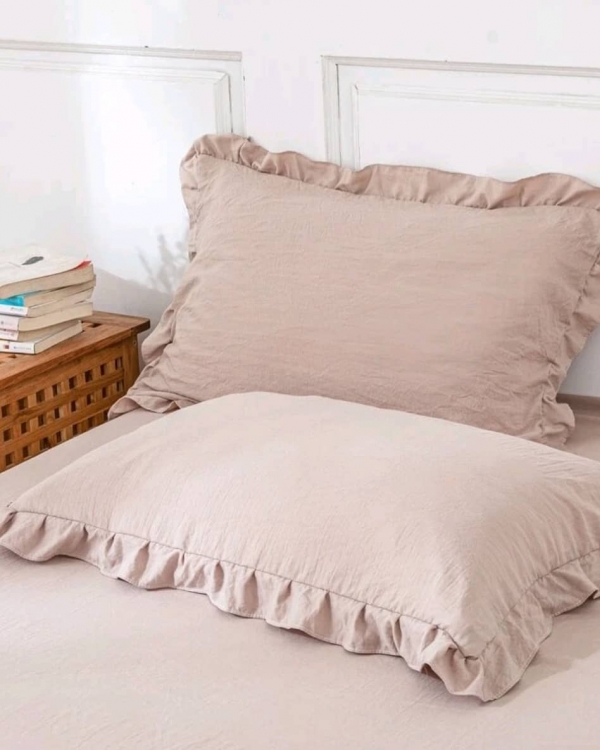 Ruffle Trim Pillow Cases Without Filler